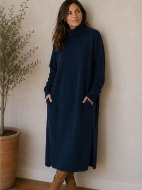 St John vintage 80’s wool rayon blend navy dress turtleneck back zip Longsleeve